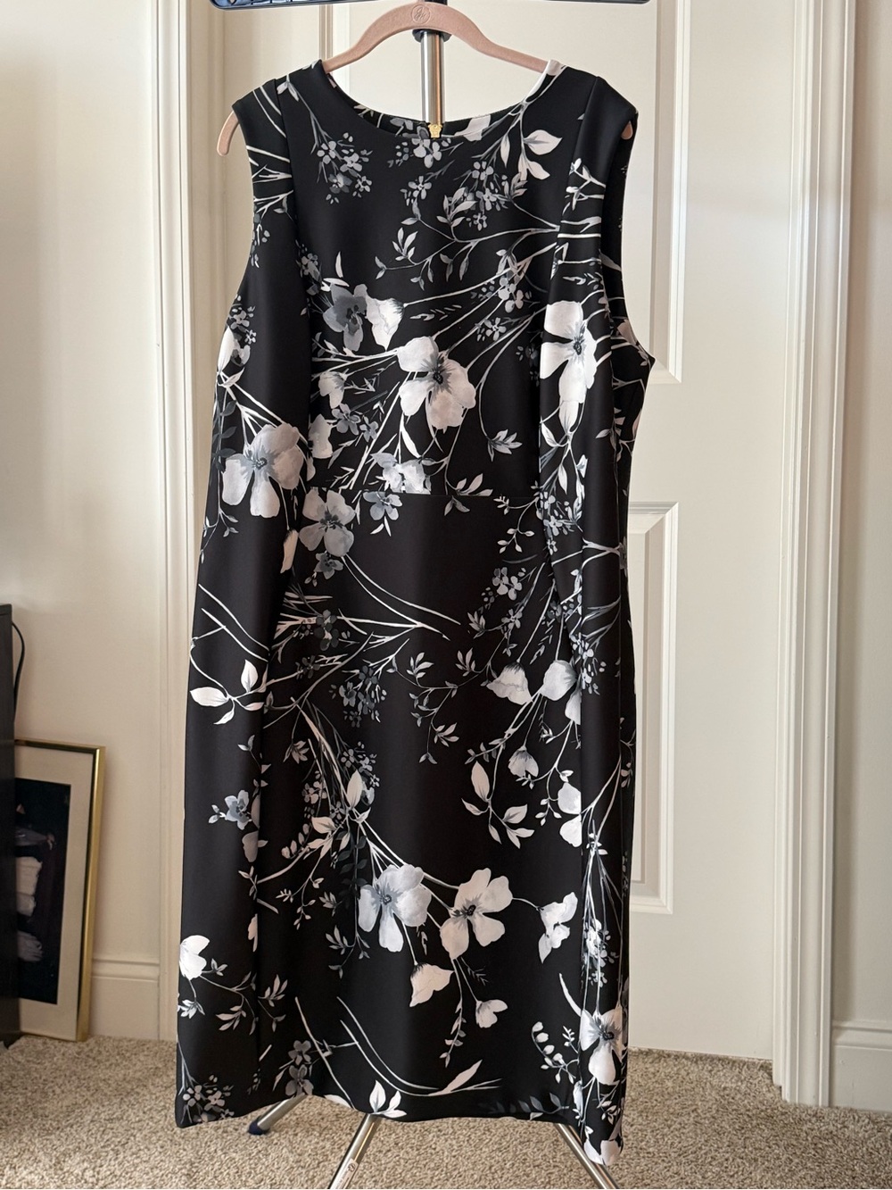 Calvin Klein Black Floral Sleeveless Midi Dress plus size